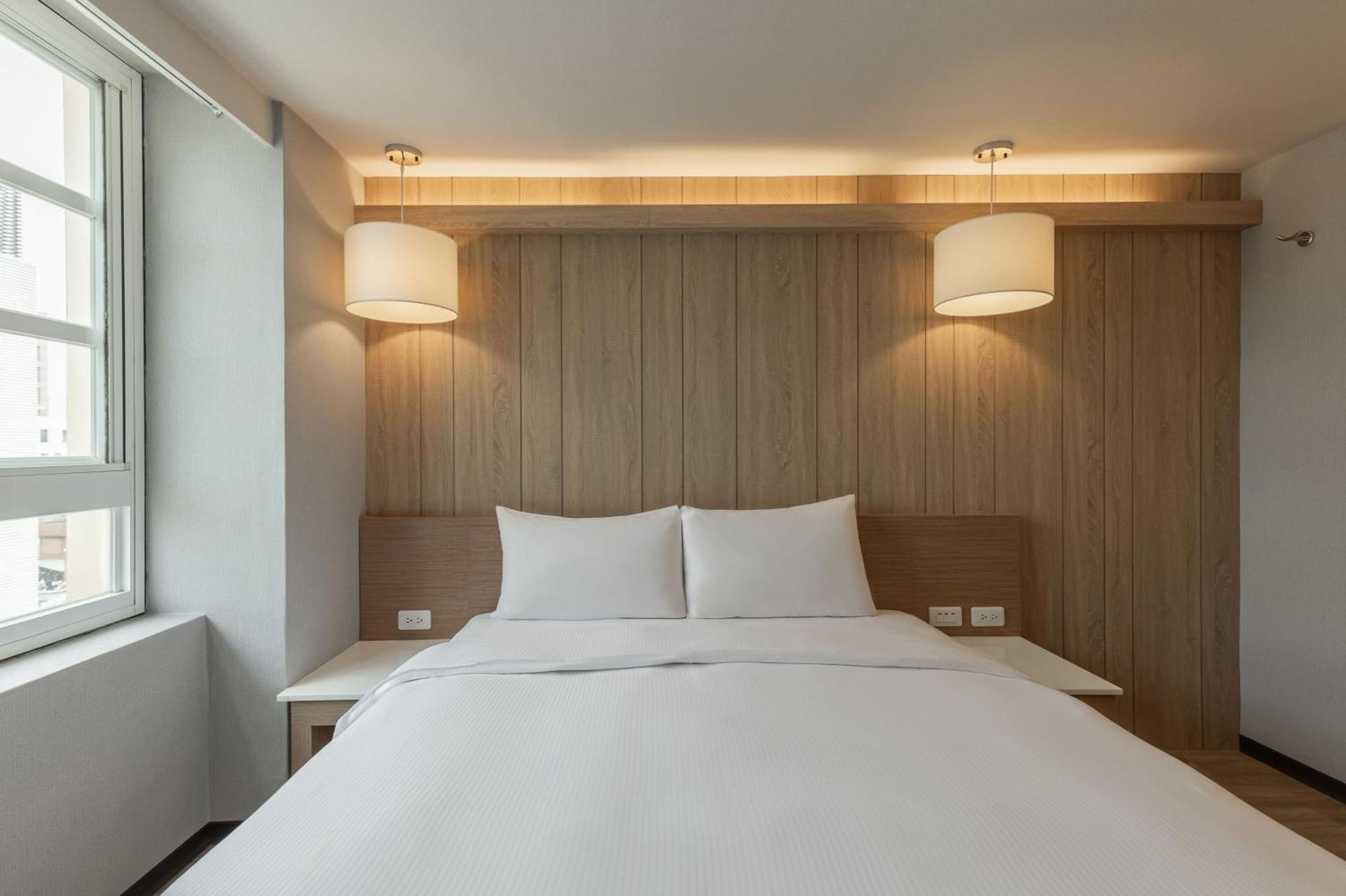 Kindness Hotel - Tainan Chihkan Tower Quarto foto